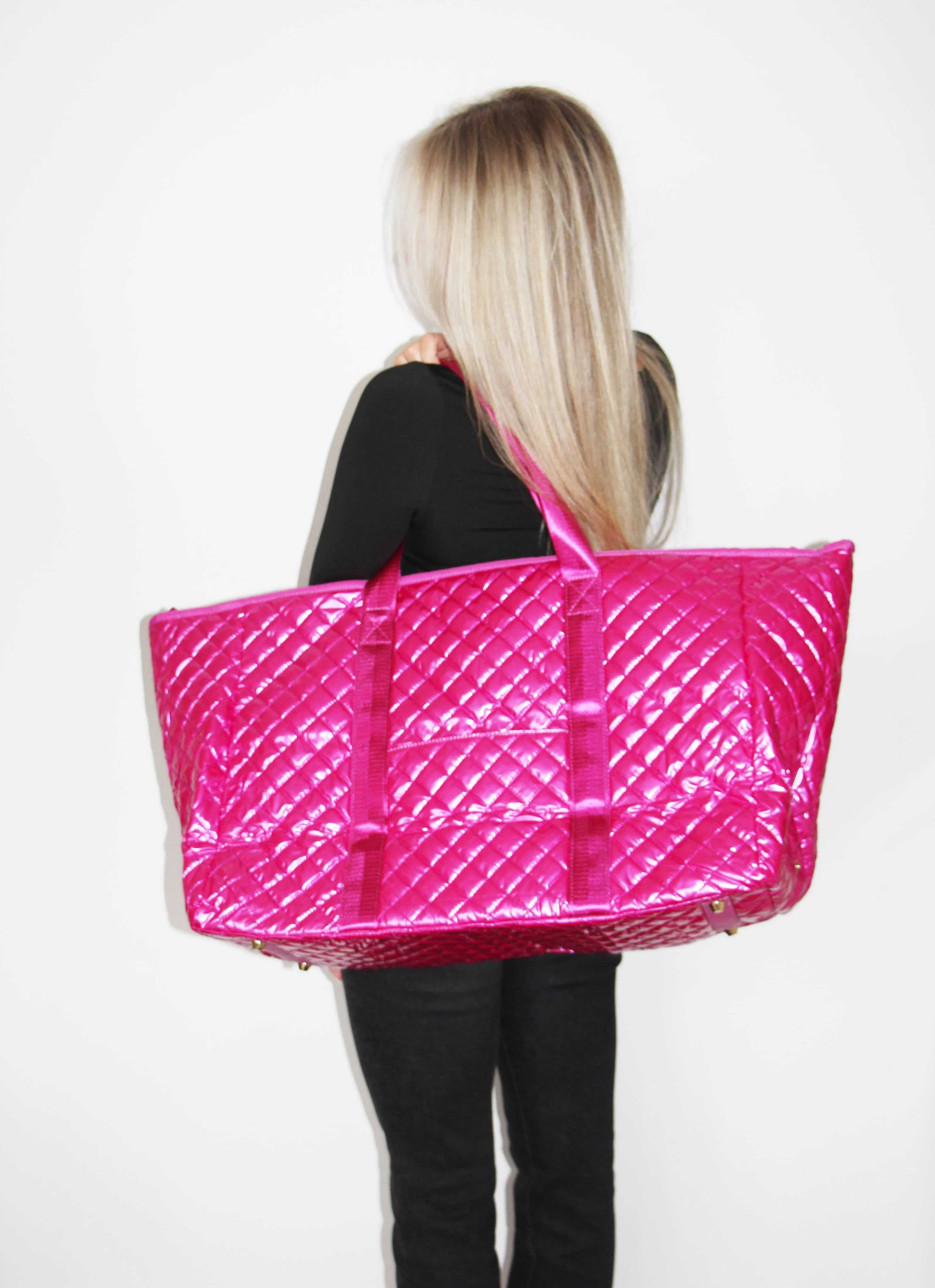 The Debra Diamond Weekender Vibrant Fuschia