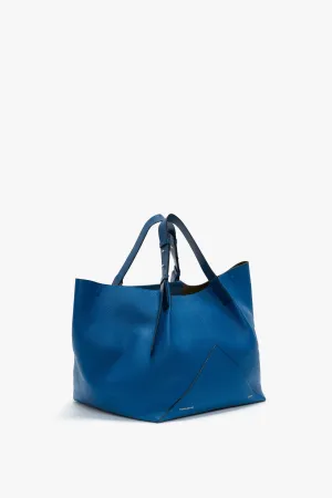 W11 Medium Tote Bag In Vibrant Blue Leather